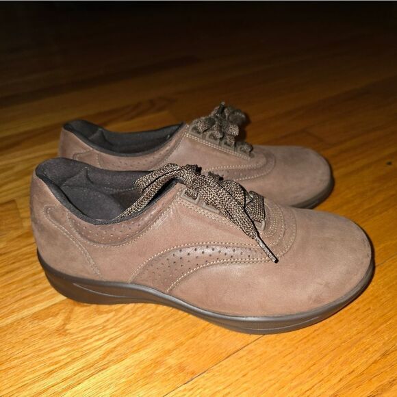 SAS BROWN LEATHER LACE UP SHOES WOMENS SIZE 7.5W - Picture 1 of 7